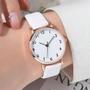 Imagem de Kit Relógio Feminino Quartz Branco E Dourado Com Pulseira