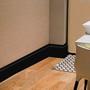 Imagem de Kit Rodapé de MDF 10 Barras Frisadas de 15cm x 2,40m Rende 24 Metros Moldufama