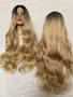 Imagem de Lacewig  loira loiro mel ombrehair longa californiana fibra biovegetal ondulada