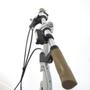 Imagem de Lanterna de bike Azteq APUS recarregável via USB e acompanha suporte para prender no canote ou guidon da bike