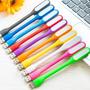 Imagem de Lanterna Led Portátil USB Notebook Leitura  Mini Luminária com 60% de Desconto