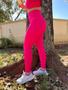 Legging Athletic Cós Alto Duplo em Poliamida Para Treino e Casual Pink - Less Now Imagem de Legging Athletic Cós Alto Duplo em Poliamida Para Treino e Casual Pink