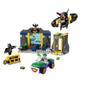 Imagem de Lego Dc A Batcaverna Com Batman Batgirl E Coringa - 76272