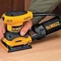 Imagem de LIXADEIRA DEWALT ORBITAL 1/4" DE FOLHA DWE6411B2 Amarelo/Preto 220v - Dewalt