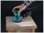 Imagem de Lixadeira Roto Orbital Makita 5'' 125Mm 240W M9204B Com Lixa