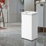 Imagem de Lixeira Automática Branca Retangular Capacidade para 50 Litros com Sensor de Aproximação Ideal para Residências ou Comércios