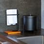 Imagem de Lixeira E Porta Toalha Glam Com Base De Madeira D09 Preto - Mpozenato