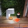 Imagem de Luminária Abajur de Mesa Branco Moderno Retro de Aço e Madeira - Wp Connect