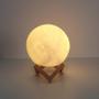 Imagem de Luminária Lua Cheia Realista Com Base Sem Fio Monocromática 11cm - Cor:Amarela