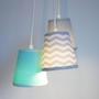 Imagem de Lustre Pendente Luminária Tecido Chevron Cinza e Tiffany Piquet