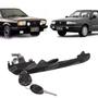 Macaneta Externa Dianteira Le Gol 2P 1987 Ate 1996 Quantum Santana Voyage 4P Ate 1994 Friso Preto Com Chave Referencia 3058372055 - UNIVERSAL AUTOMOTIVE Imagem de Macaneta Externa Dianteira Le Gol 2P 1987 Ate 1996 Quantum Santana Voyage 4P Ate 1994 Friso Preto Com Chave Referencia 3058372055
