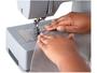 Maquina de Costura Singer Facilita Pro 4423 - 22 Pontos 220V Imagem de Maquina de Costura Singer Facilita Pro 4423 - 22 Pontos 220V