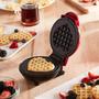 Imagem de Máquina de waffle - Mini Heart Waffle Maker