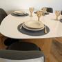Imagem de Mesa de Jantar Cone Orgânica Tríon Redonda 140x144 cm Base Freijó com Tampo Laca