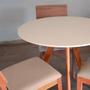 Imagem de Mesa de Jantar Redonda Base Tripé em Madeira Maciça - 80 Cm