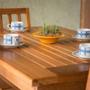 Imagem de Mesa de Jantar Ripada 1,20m com 4 Cadeiras em Madeira Maciça Premium