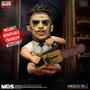 Imagem de Mezco Toyz 1974 Texas Motosserra Leatherface Estatueta