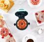 Mini Máquina De Fazer Bolo Elétrica Cake Cozinha Bundt 110v - caker Imagem de Mini Máquina De Fazer Bolo Elétrica Cake Cozinha Bundt 110v