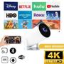 Imagem de Mini projetor smart 4K com ajuste automático de foco para máxima nitidez.