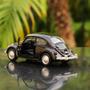 Imagem de Miniatura Fusca Preto Carrinho de Metal Antigo Colecionável