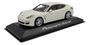 Imagem de Miniatura Porsche Panamera Diesel Branco Minichamps 1:43