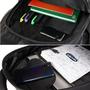 Imagem de Mochila Grande Masculina Feminina Reforçada para Trabalho Viagem com Entrada USB e Fone Preta