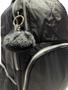 Imagem de Mochila skeet com POM POM preto