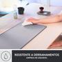 Imagem de Mousepad Desk Mat Logitech Studio Series, Grande 300x700mm, Antiderrapante, Design Resistente a Respingos, Cinza - 956-000047