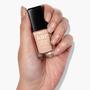 Imagem de Nail Veil Enhancing Nail Care Color Apricot Beige 12mL LONDONTOWN