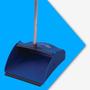 Imagem de Pá Coletora Azul Com Cabo Em Alumínio Mvpp555 - Bralimpia 
