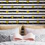 Papel De Parede Adesivo Coração Dourado Litras Branco E Preto Quarto 5m - DELIQUADROS Imagem de Papel De Parede Adesivo Coração Dourado Litras Branco E Preto Quarto 5m