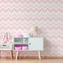 Imagem de Papel de Parede Rosa Chevron para Quarto de Menina 2,70x0,57m