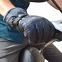 Imagem de Par Luva Para Motoqueiro Antiderrapante Forrada Quente Com Ajuste No Punho Frio Confortável