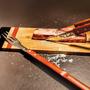 Imagem de Pegador para churrasco inox cabo de madeira 44cm - mor