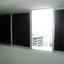 Imagem de Película Adesiva Blackout Preto Fosco Á Prova d'Água 3m x 70cm 