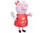 Imagem de Pelúcia Peppa Musical Hasbro