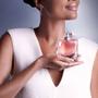 Perfume La Vie Est Belle Lancôme Eau de Parfum Feminino Imagem de Perfume La Vie Est Belle Lancôme Eau de Parfum Feminino
