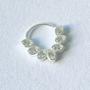 Imagem de Piercing Argola com Folhas e Pedra