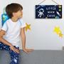 Imagem de Placa de madeira Space Astronaut Little Man Cave para meninos e crianças