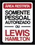 Imagem de Placa Decorativa - Somente Autorizado Lewis Hamilton (27X35)