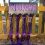 Imagem de Placa Welcome Halloween Roxa - 85cm x 60cm