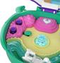 Imagem de Polly Pocket Jardim Compacto Ladybug com Surpresas, Bonecas Polly e Lila, Carrinho de Mão, Adesivos