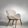 Imagem de Poltrona Brenda Base Champagne Várias Cores - Datelli Design