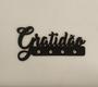 Imagem de Porta chave de MDF parede - GRATIDÃO com fita 3m e 4 ganchos
