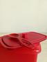 Imagem de Pote/Vasilha Vermelho c/ Colher 850mL Tampa c/ Encaixe de Colher (Modular) - Tupperware