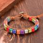 Imagem de Pulseiras De Couro Com Pedras Étnicas Multicoloridas, Ajustáveis, Com Contas Tibetanas, Para