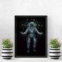Imagem de Quadro Astronauta Com Borboletas 45X34Cm Com Vidro Preta