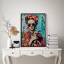Imagem de Quadro Frida Kahlo Com Pinscher 24x18cm - com vidro