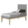 Imagem de Quarto com Berço Classic e Cômoda com Porta Cinza Fosco e Pés Madeira Natural - Reller Móveis