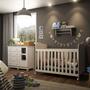 Imagem de Quarto Infantil em MDF com Cômoda 4 gavetas 1 porta, Berço Americano Uli e prateleira Peroba Branco  